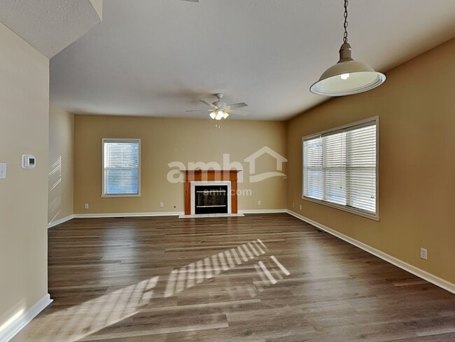 Building Photo - 5745 Turnbull Ct