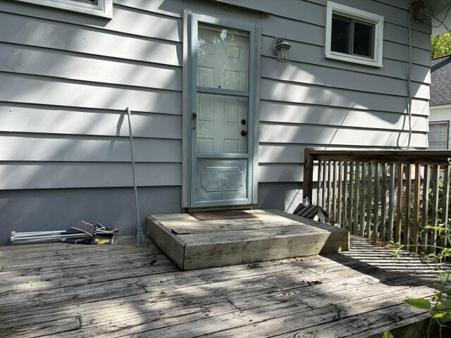 Building Photo - 1334 Harpst St