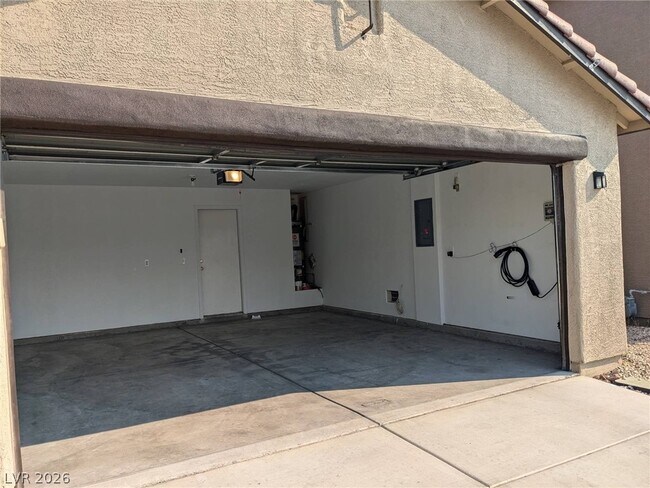 Building Photo - 6284 Desert Lavender Ave