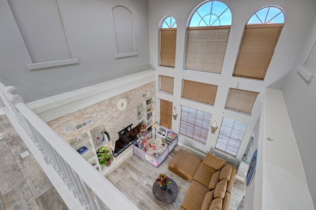 Building Photo - 9738 Bear Trap Ct