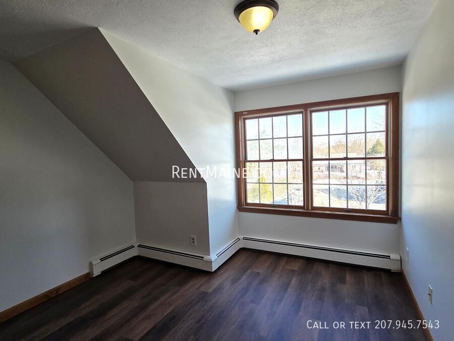 Building Photo - 7 Hartley St