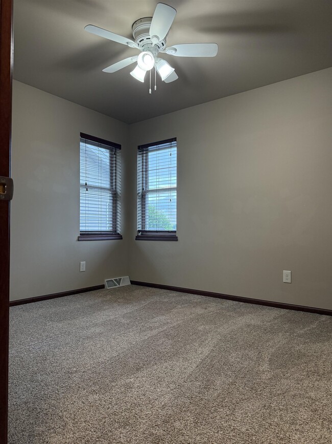 Building Photo - 8951 White Coral Way