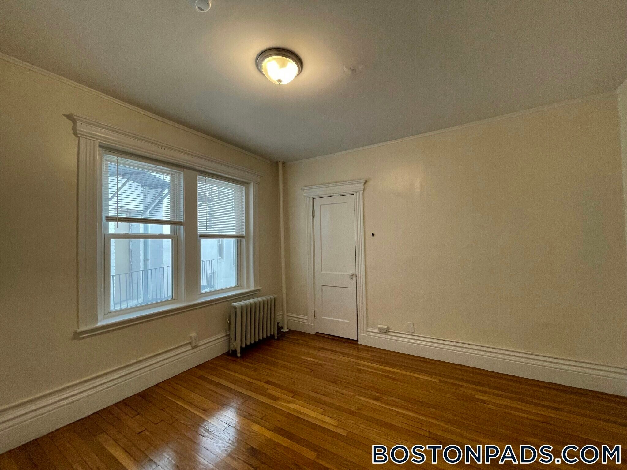 Building Photo - 1111 Beacon St