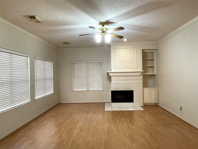 Building Photo - 1622 Diamond Brook Dr