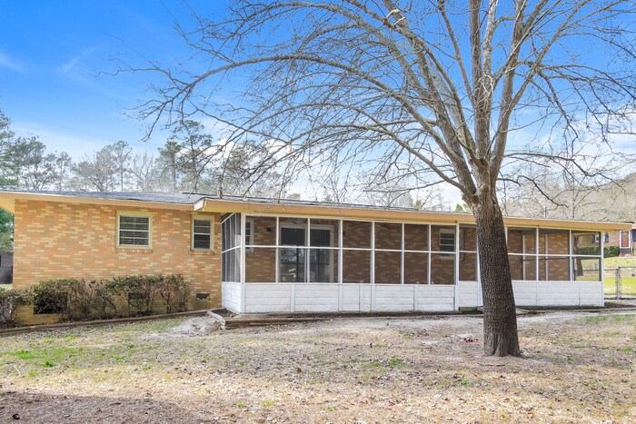 Building Photo - 1115 Terrace Cir