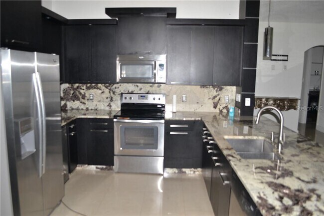 Building Photo - 2507 Sand Arbor Cir