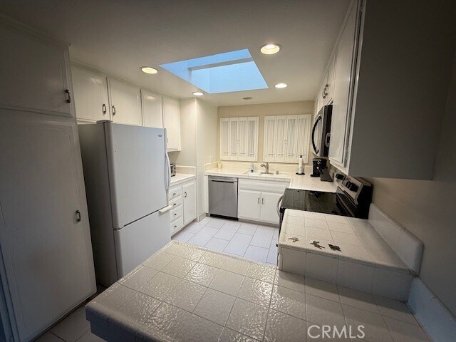 Building Photo - 3106 Via Serena S