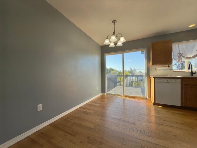 Building Photo - 48 E Princeton Ave