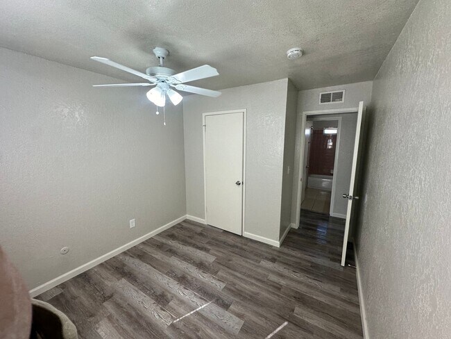 Building Photo - Coming Soon!! Apply Now!! BRAND NEW HVAC