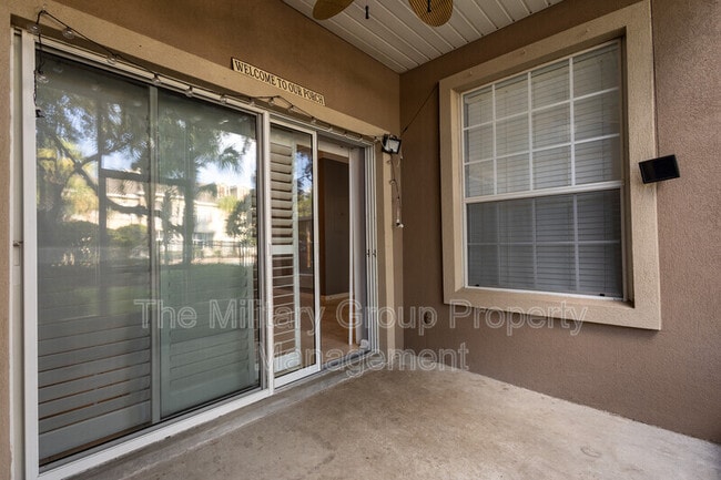 Building Photo - 9777 Summer Grove Way W