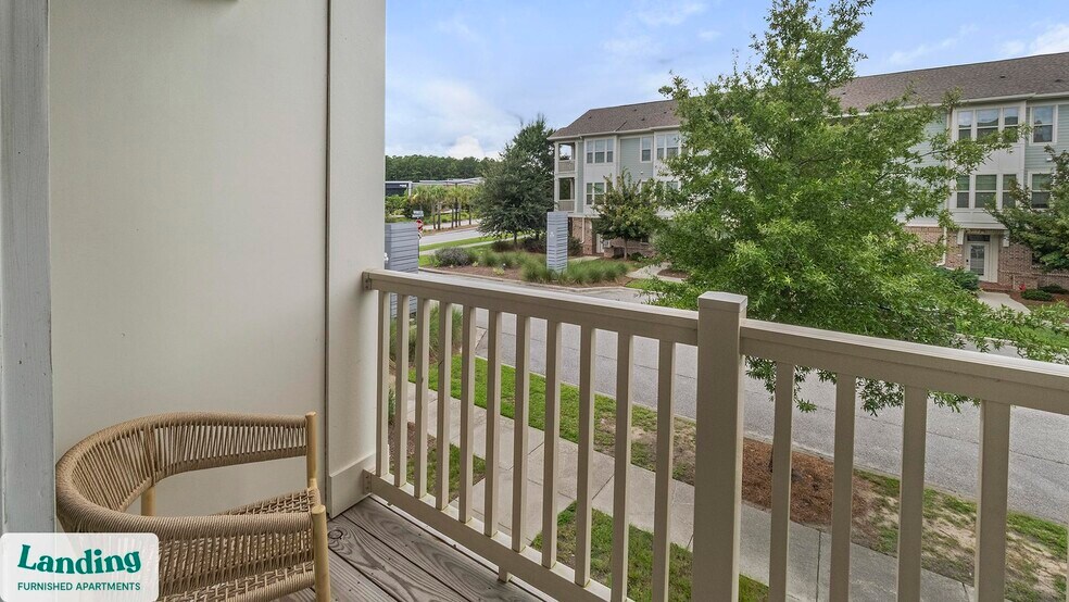 Building Photo - 115 Great Lawn Dr