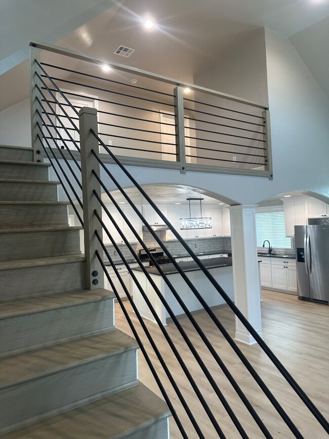 Building Photo - 1605 2nd St