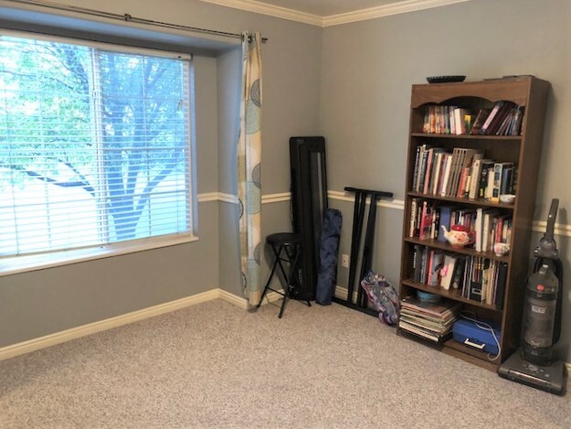 Living Room with Box Window - 885 E 350 N