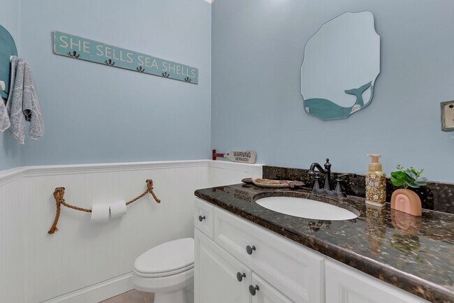 Building Photo - Beautiful brick home with a saltwater pool