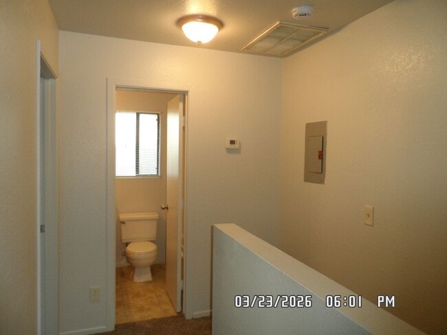 Building Photo - 0160