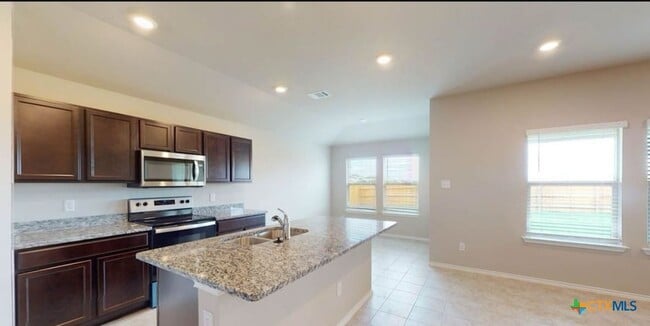 Building Photo - 1010 Prairie Clover Rd