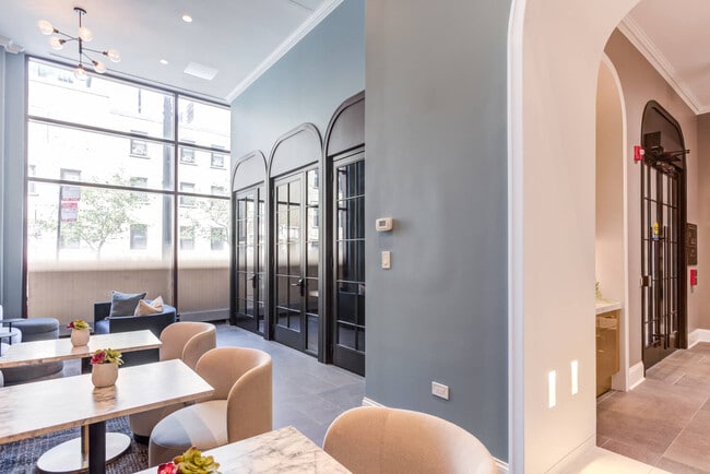 Building Photo - The Bernardin
