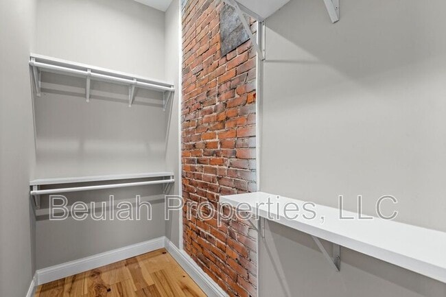 Building Photo - 1200 Allen Ave