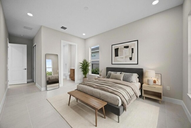 Building Photo - 5741 Beechnut Dr