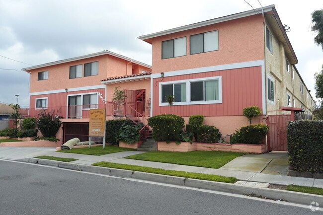 Building Photo - San Ramon Apartments