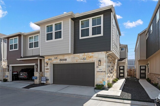 Building Photo - 1522 Beach Oak Dr