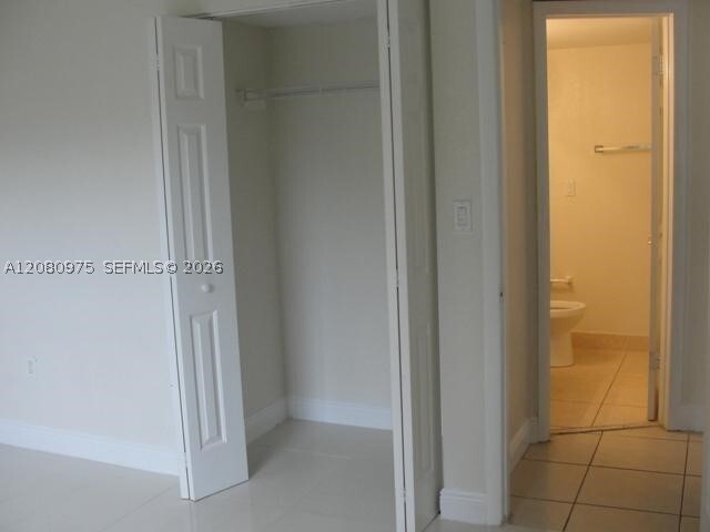 Building Photo - 4235 N University Dr