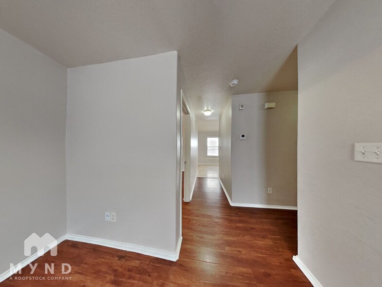 Building Photo - 3603 Aranda Fields