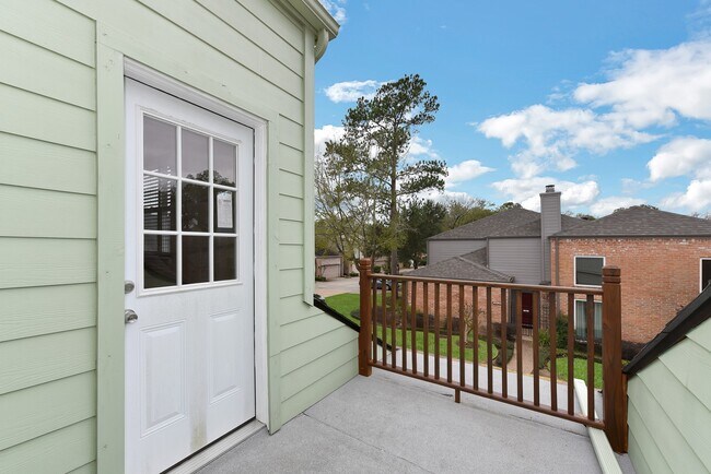 Building Photo - 15031 Kimberley Ct