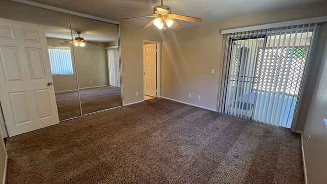 Building Photo - (APPLICATION PENDING) Beautiful East Lanca...