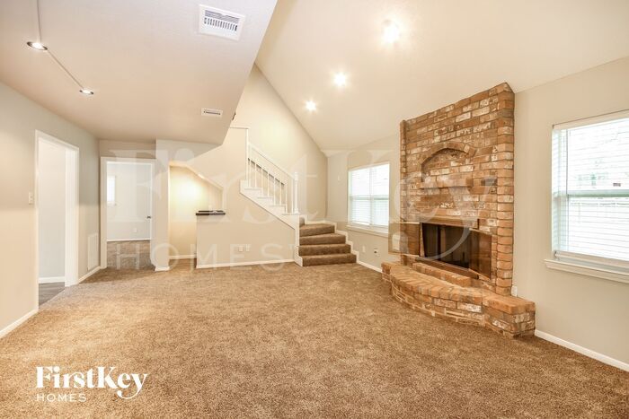 Building Photo - 7715 Feliciana Ln