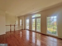 Building Photo - 12919 Benton Park Cir