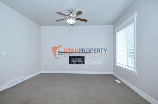 Building Photo - 15351 Tarawa Dr