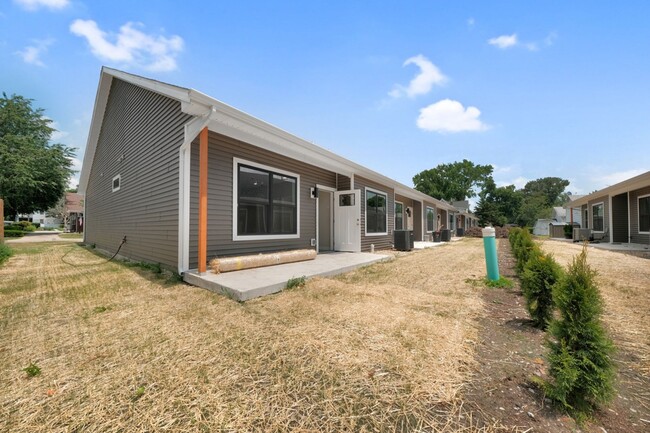 Building Photo - New Construction Townhomes in Tuscola, 2 B...