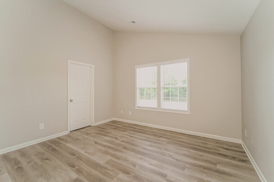Building Photo - 9279 Foggy Meadow Rd