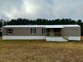 Building Photo - 2103 Terrys Creek Rd