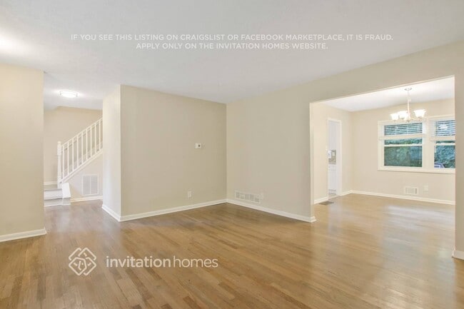 Building Photo - 4600 Timrose Rd NW