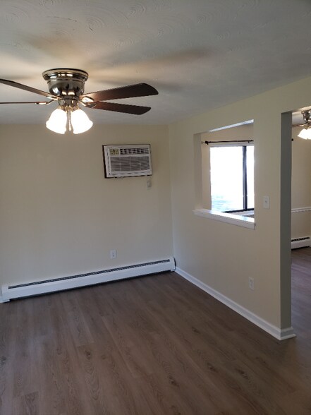 Building Photo - 1119 Farnsworth Ave