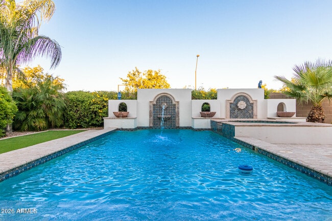 Building Photo - 16367 N 183rd Dr