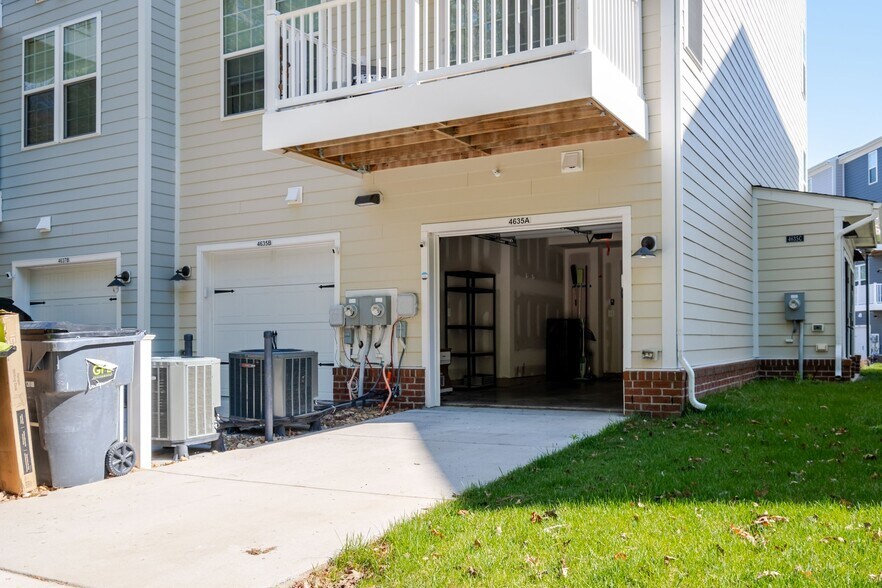 Building Photo - 4635 Wistar Creek Dr