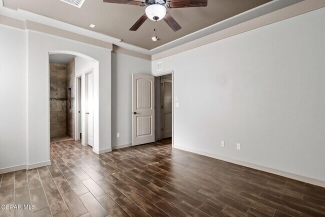 Building Photo - 2113 William Woolverton