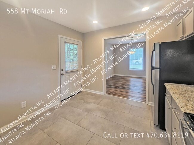 Building Photo - 558 Mt Moriah Rd