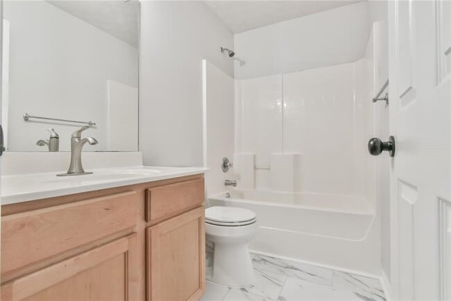 Building Photo - 6138 Brookechase Ln