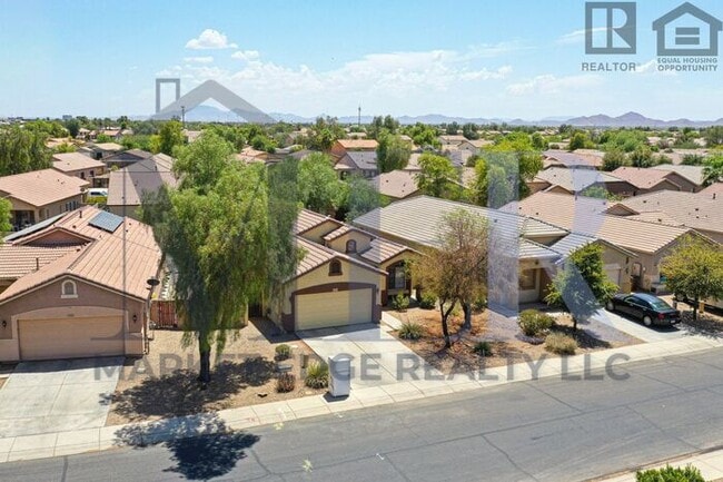 Building Photo - 3Bed/2Bath Home w/2 Car Gar-Maricopa! $199...