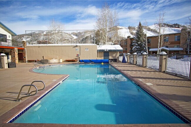 Building Photo - 2315 Storm Meadows Dr
