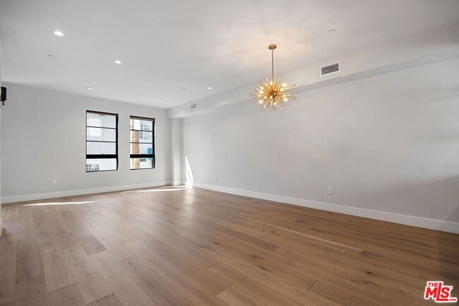 Building Photo - 10612 Kareen Ct