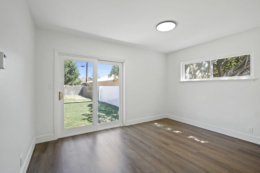 Building Photo - 8437 Everest St