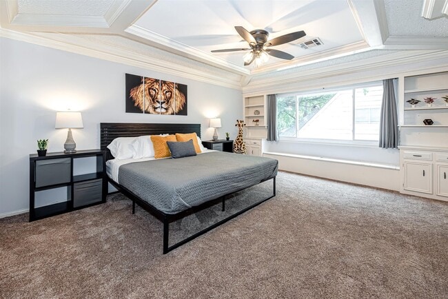 Building Photo - 1807 Saddlecreek Dr