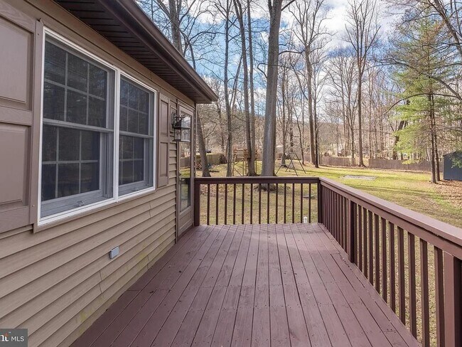 Building Photo - Charming 3-Bed/2-Bath Home in Upper Makefield Township. Available NOW!