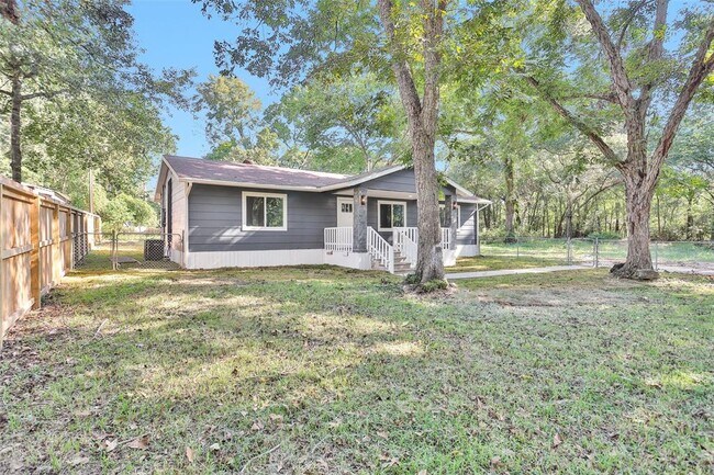 Building Photo - 26424 Leisure Ln