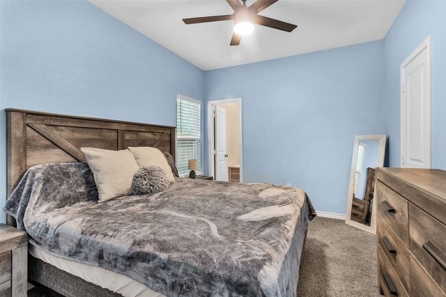 Building Photo - 286 Westchase St